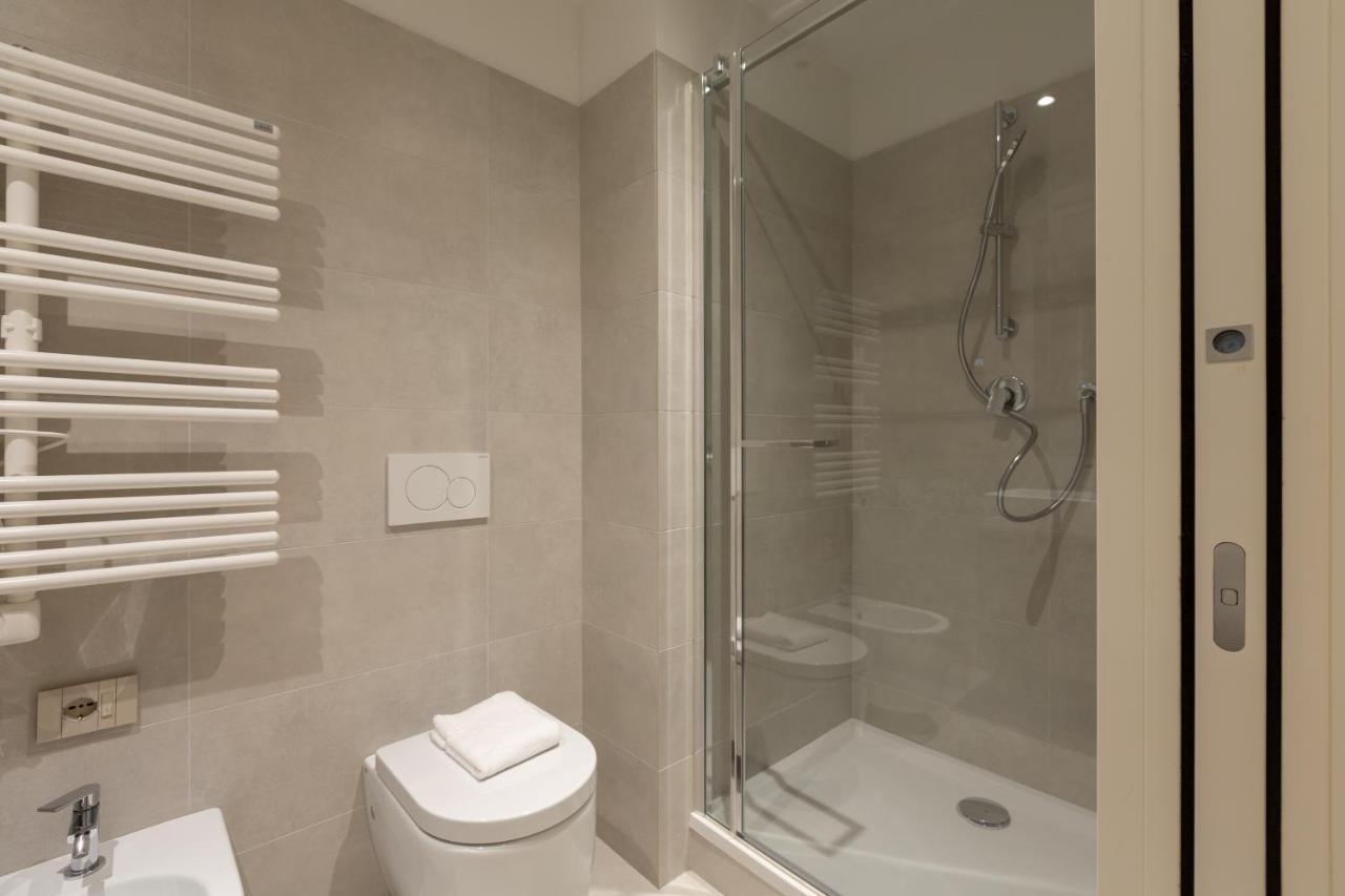 밀라노 Cozy Flat With Parking 아파트 외부 사진